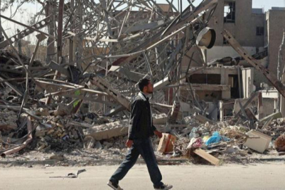 İran Kızılayı: 20 bin sivil bina hasar gördü