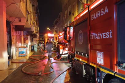 Bursa'da çatı katında yangın