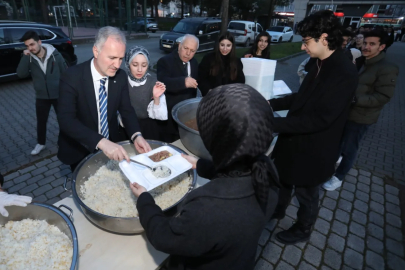 İnegöl'de 500 öğrenciyle iftar sofrası kuruldu