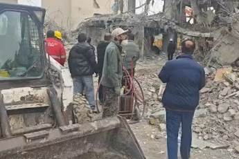 Risalet Meydanı yerle bir oldu