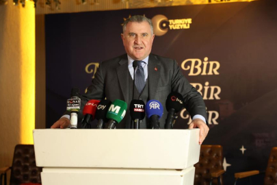 Bakan  Bak: Hizmet etmeye devam edeceğiz