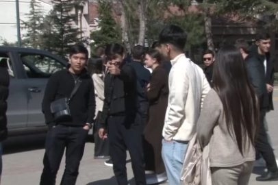 Ankara’da Kazakistan vatandaşları sandık başına gitti