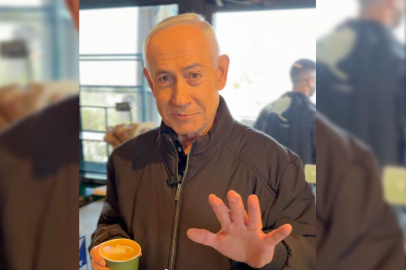 Netanyahu, öldüğüne dair çıkan iddialara videolu yanıt verdi