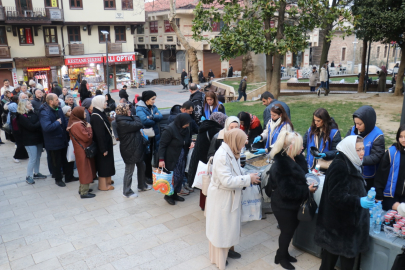 Ulucami iftarı geleneğini bozmadılar