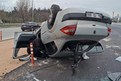 Bursa'da otomobil takla attı: İçindekiler ölümden döndü
