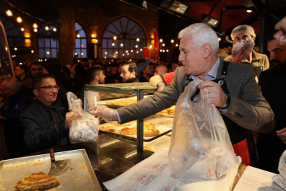 Tahanlı Pide ve çaylar başkan Bozbey'den