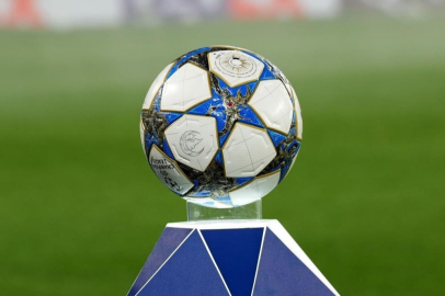 UEFA Şampiyonlar Ligi'nde çeyrek finalistler belli oluyor