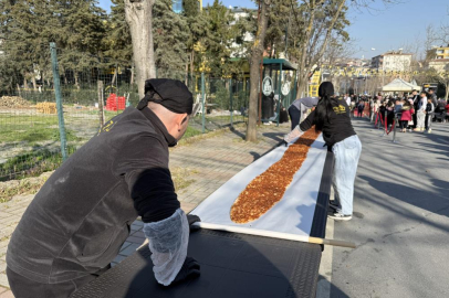 63 metrelik dev lahmacun Guinness’e girdi