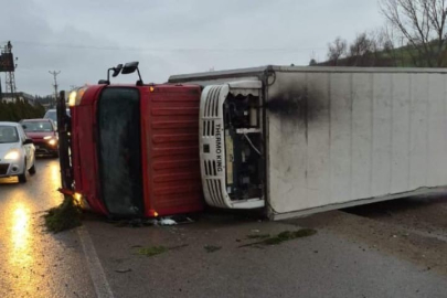 Bursa'da korkunç kaza: 2 yaralı