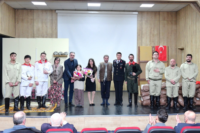 Çanakkale’nin hikâyesi Kestel’de sahneye taşındı   