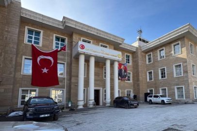 Göçmen kaçakçılığı yapan muhtar tutuklandı