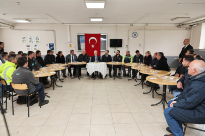 Başkan Bozbey, BUSKİ personeliyle bayramlaştı