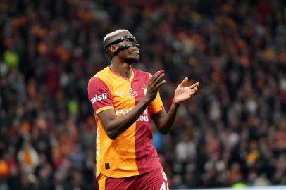 Galatasaray'da Victor Osimhen, ameliyat oldu