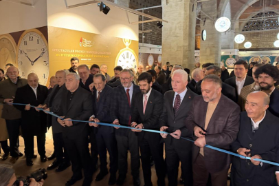 İstanbul'da zamanın 400 yıllık hikayesi sergileniyor