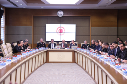 Suça Sürüklenen Çocuklar Araştırma Komisyonu toplandı