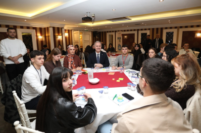 İnegöl’de söz gençlerin