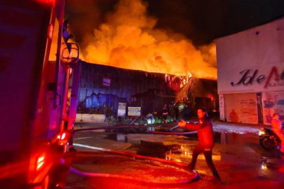 Mobilya fabrikasında korkunç yangın