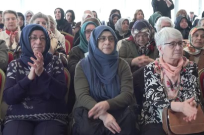 Bursa'da edebiyatla kadın hikayelerine yolculuk