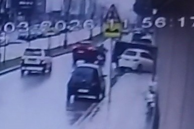 Bursa'da bir anlık dalgınlık kazayı getirdi