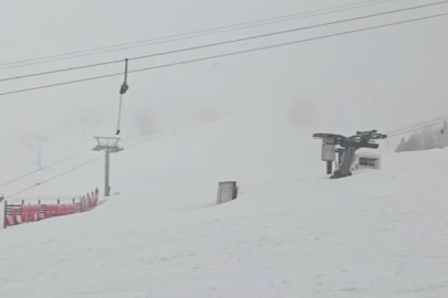 Uludağ’da Mart sonunda kar sürprizi