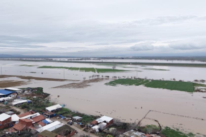 Karacabey'de tarım arazileri sular altında kaldı