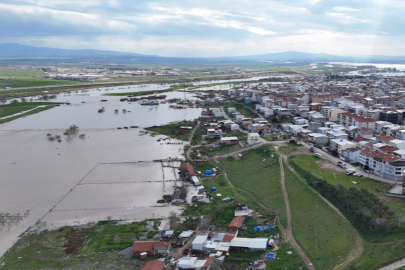 Bursa'da sular altında kalan araziler havadan görüntülendi