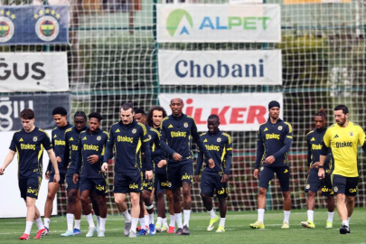 Fenerbahçe'de derbi hazırlıkları sürüyor