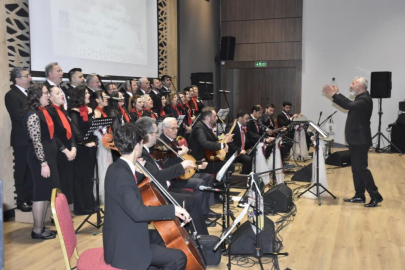 Karacabey'de kahramanlık türküleriyle duygu dolu gece