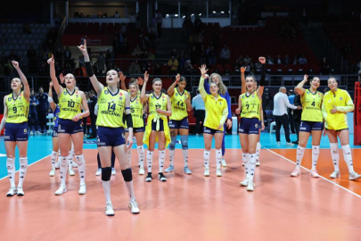 Fenerbahçe, Sultanlar Ligi'nde finalde