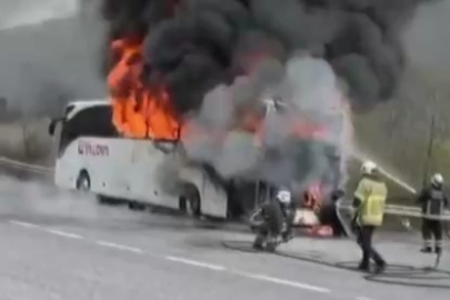 Bursa'da seyir halindeki otobüs alev topuna döndü