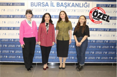 Anahtar Parti’den  Dikkat Çeken Proje: 'Kadın Kürsüsü'