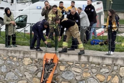Bursa'da dereye düşen adamı ekipler kurtardı