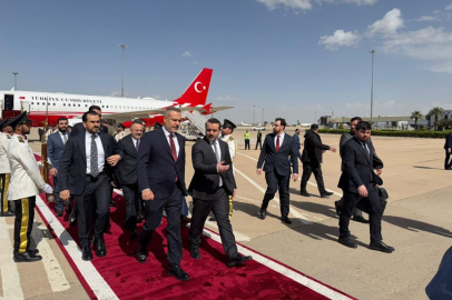 Bakan Fidan Suriye’de