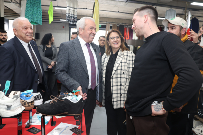 Nilüfer’in 8’inci giyim pazarı Balat’ta açıldı