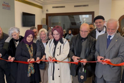 Bursa'da 700. yıla özel hat sergisine yoğun ilgi