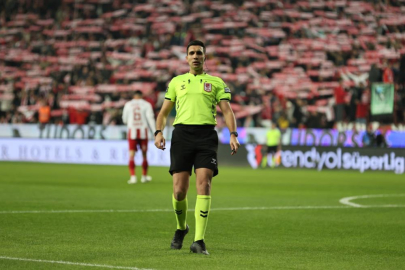 Göztepe - Galatasaray maçını Alper Akarsu yönetecek