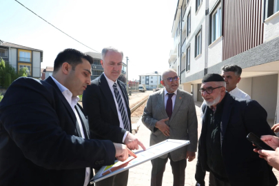 İnegöl'de 11 sokakta tretuvar çalışması sürüyor