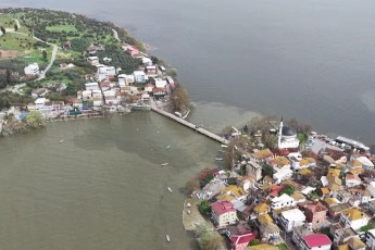 Ulubat Gölü'nde suyun çok olması turna fiyatlarını uçurdu
