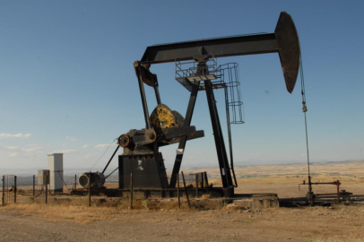 Brent petrol 100 doların altına geriledi