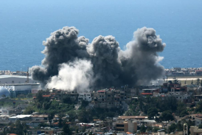 İsrail'den Lübnan'a bugüne kadarki en büyük hava saldırısı