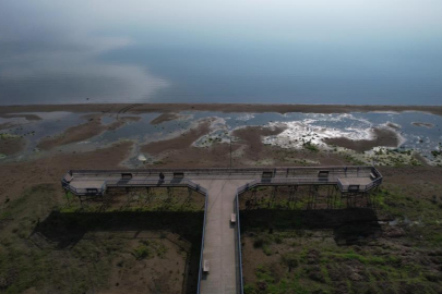 İznik Gölü'ndeki su çekilmesi alarm veriyor