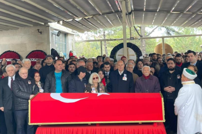 Yalçın Küçük son yolculuğuna uğurlandı