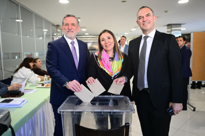 UTİB’de bayrağı İhsan İpeker devraldı