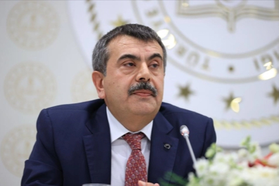 Bakan Tekin: Burası muz cumhuriyeti değil