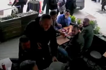Bursa'da Heimlich manevrası hayat kurtardı