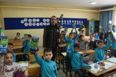 Yıldırım'da plastiğe fren: 31 okula arıtma, 32 bin öğrenciye matara