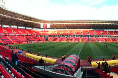 Ankara Demirspor - Bursaspor maçı öncesi tribünde gerginlik