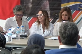 Bursa'da görme engelli sporcular için canlı radyo tiyatrosu