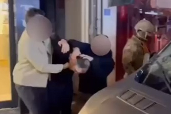 Bursa merkezli operasyonda 15 firari yakalandı