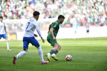 Bursaspor 3 puanı tek golle kazandı